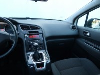 Peugeot 5008  1.6 HDi 