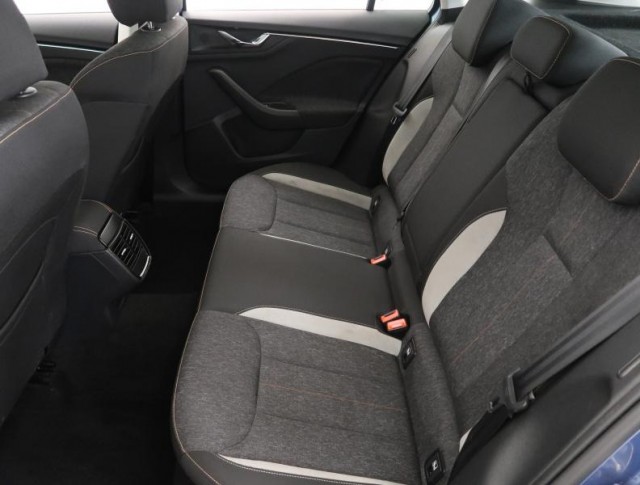 Škoda Kamiq  1.0 TSI 