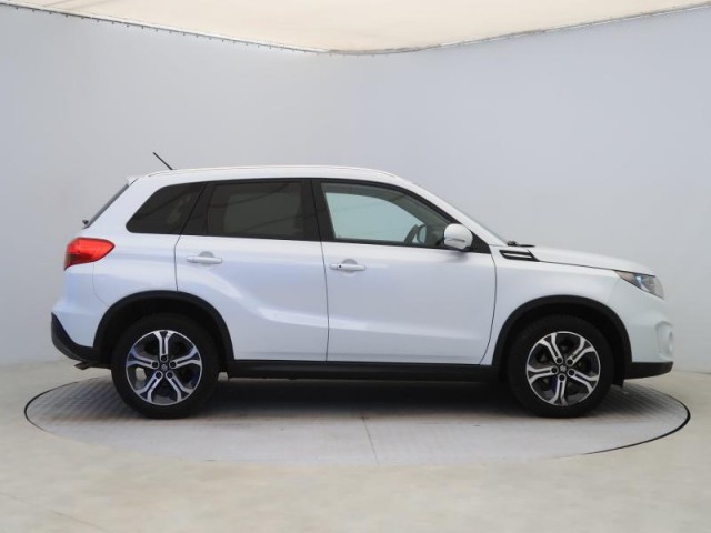 Suzuki Vitara  1.6 DDiS Elegance