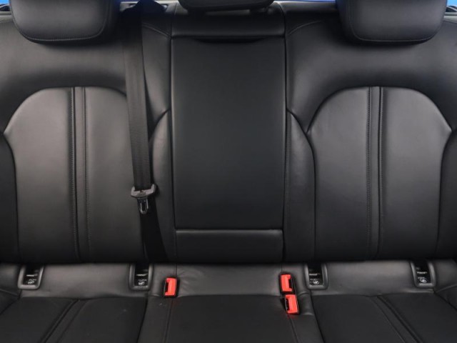 Audi A6 Allroad  3.0 TDI 
