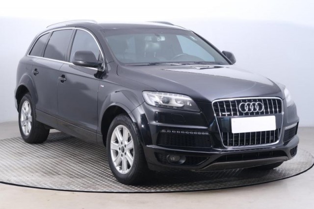 Audi Q7  3.0 TDI 