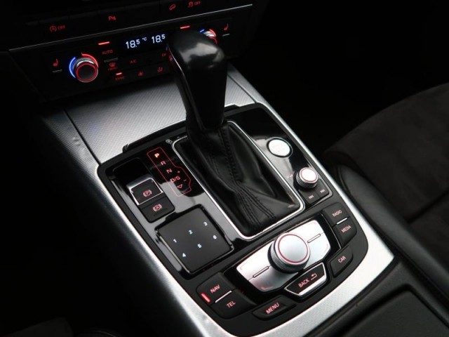 Audi A6 Allroad  3.0 TDI 
