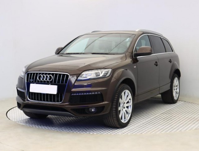 Audi Q7  3.0 TDI S-Line