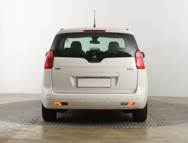 Peugeot 5008  2.0 HDI Active
