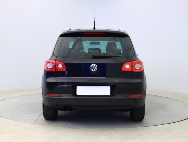 Volkswagen Tiguan  2.0 TDI Sport
