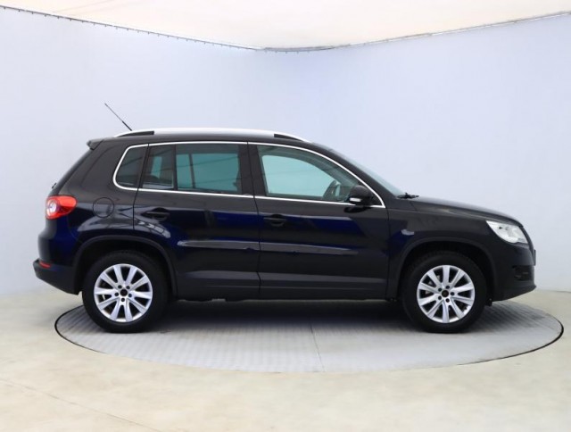Volkswagen Tiguan  2.0 TDI Sport