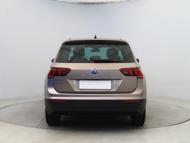 Volkswagen Tiguan  1.5 TSI Maraton Edition