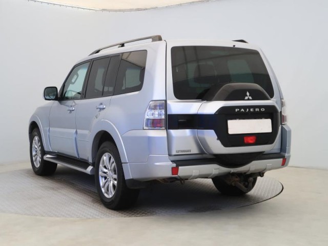 Mitsubishi Pajero  3.2 DI-D 