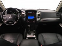 Mitsubishi Pajero  3.2 DI-D 