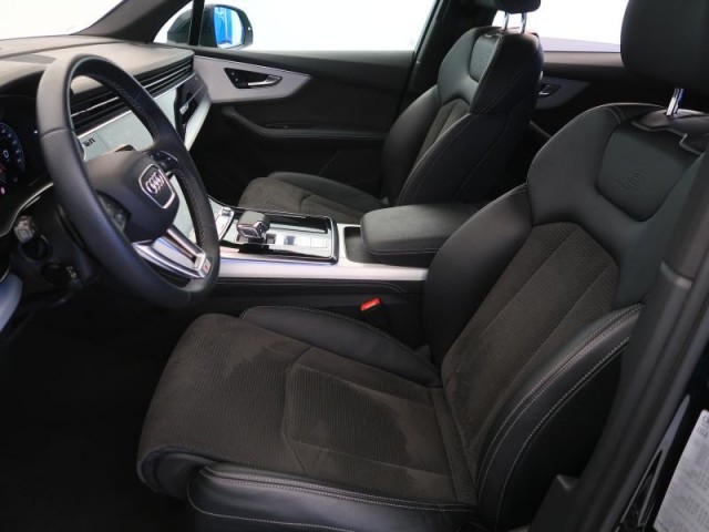 Audi Q7  55 TFSI S-Line
