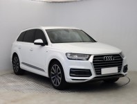 Audi Q7  3.0 TDI S-Line