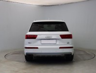 Audi Q7  3.0 TDI S-Line