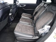 Audi Q7  3.0 TDI S-Line