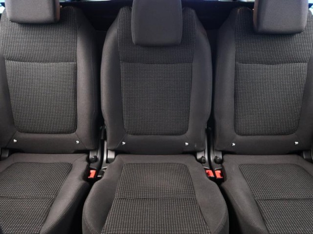 Peugeot 5008  1.6 BlueHDi Active Pack