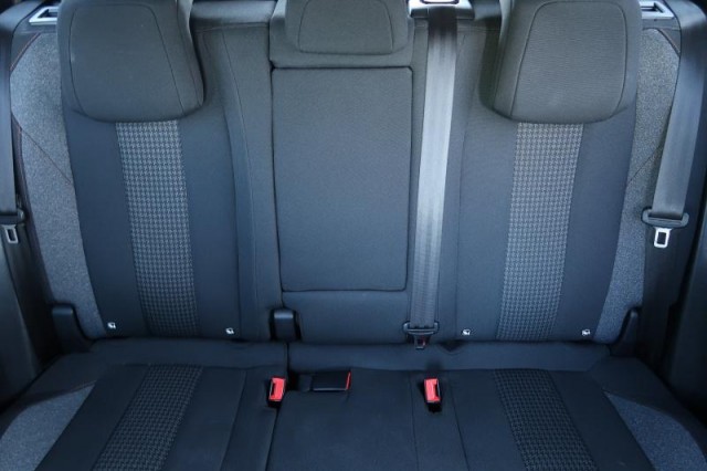 Peugeot 3008  1.5 BlueHDi 