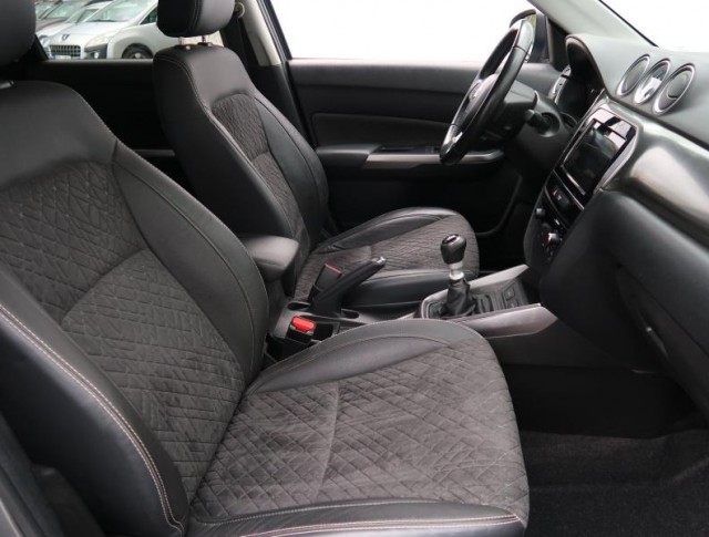 Suzuki Vitara  1.4 BoosterJet Elegance