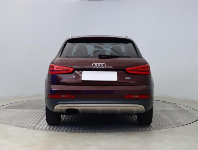 Audi Q3  2.0 TDI Sport