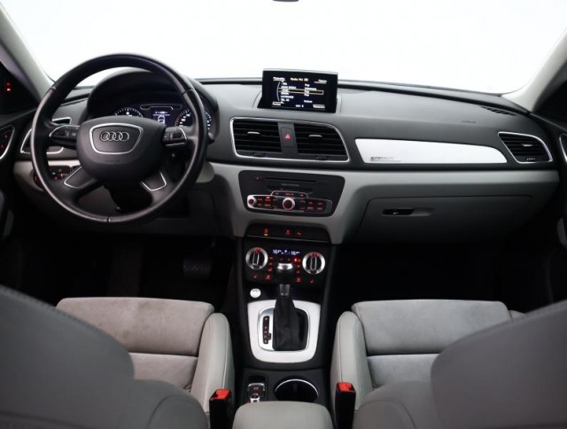 Audi Q3  2.0 TDI Sport