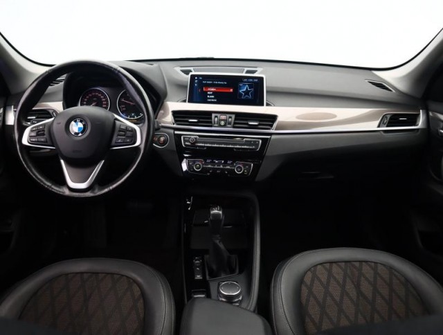 BMW X1  xDrive18d 