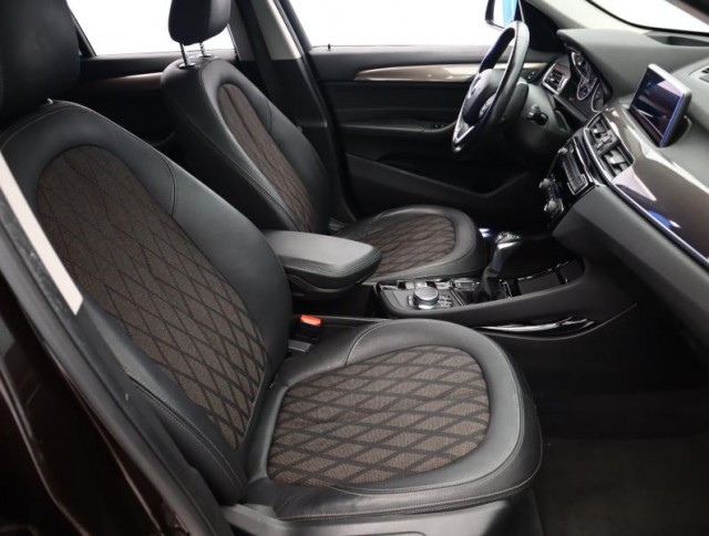 BMW X1  xDrive18d 