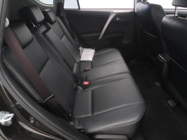 Toyota RAV 4  2.2 D-4D 