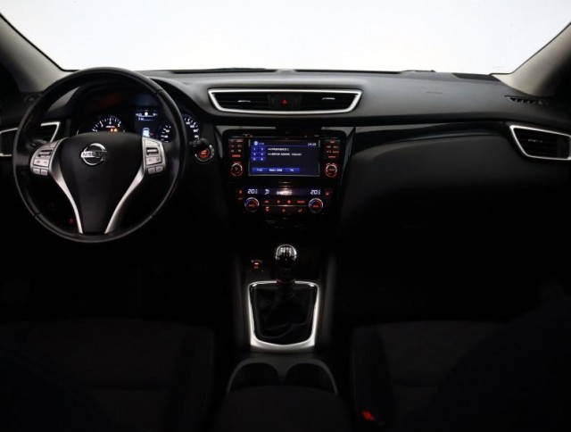 Nissan Qashqai  1.6 DIG-T 