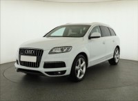 Audi Q7  3.0 TDI S-Line