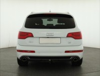 Audi Q7  3.0 TDI S-Line