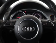 Audi Q7  3.0 TDI S-Line