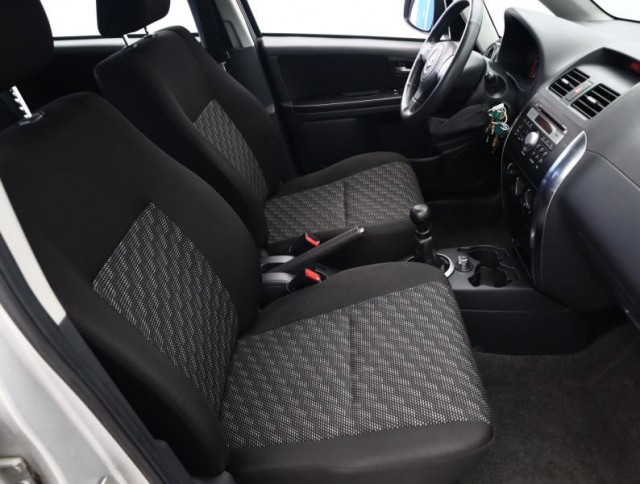 Suzuki SX4  1.6 VVT 