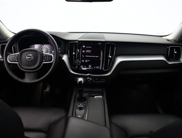 Volvo XC60  D4 Momentum