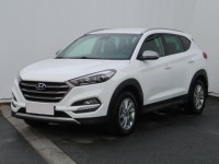 Hyundai Tucson  1.7 CRDi Trikolor