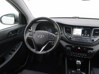 Hyundai Tucson  1.7 CRDi Trikolor