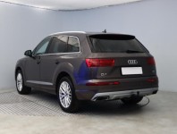 Audi Q7  3.0 TDI 