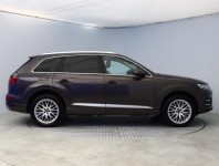Audi Q7  3.0 TDI 