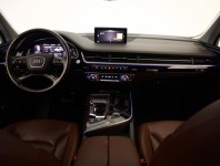 Audi Q7  3.0 TDI 
