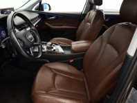 Audi Q7  3.0 TDI 
