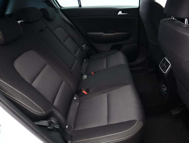Kia Sportage  1.6 GDI 
