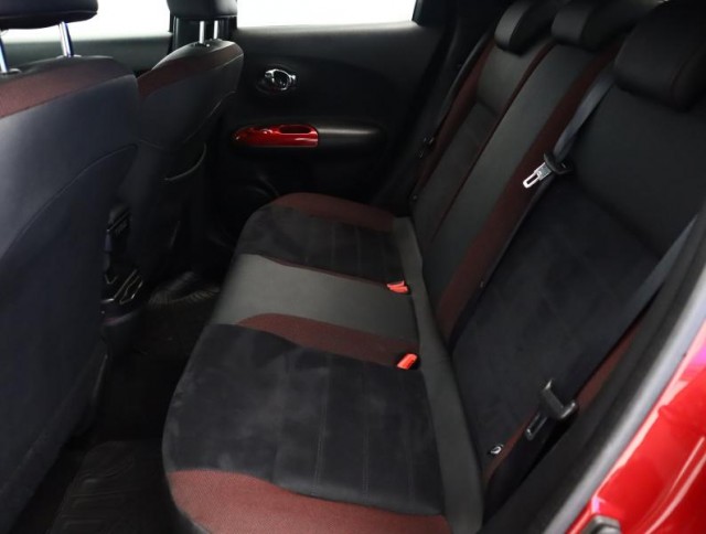 Nissan Juke  1.6 i 