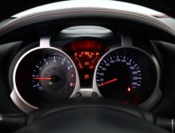 Nissan Juke  1.6 i 