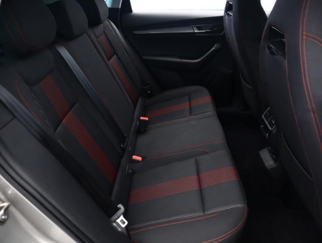 Škoda Karoq  1.5 TSI Style Plus