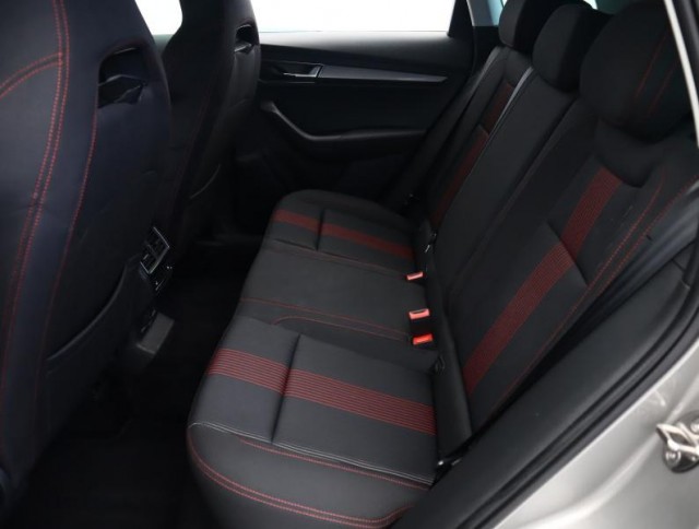 Škoda Karoq  1.5 TSI Style Plus