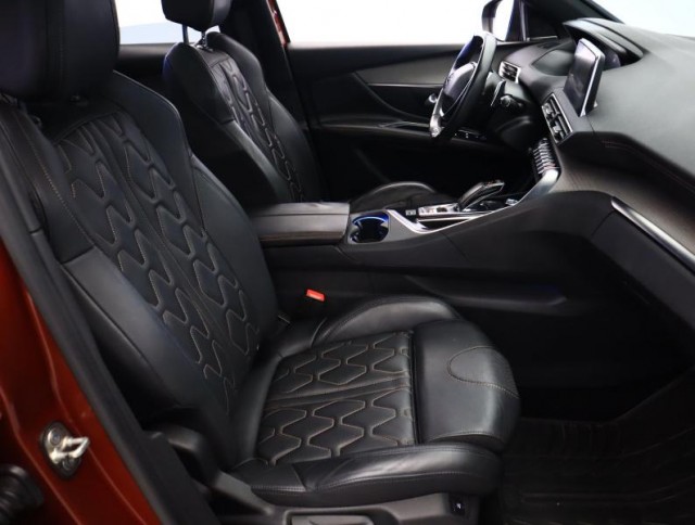 Peugeot 3008  2.0 BlueHDi GT