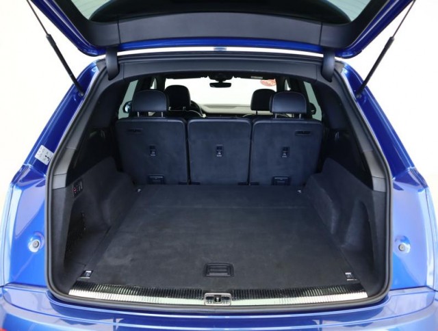 Audi Q7  3.0 TDI S-Line