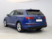 Audi Q7  3.0 TDI S-Line