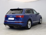 Audi Q7  3.0 TDI S-Line