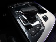 Audi Q7  3.0 TDI S-Line