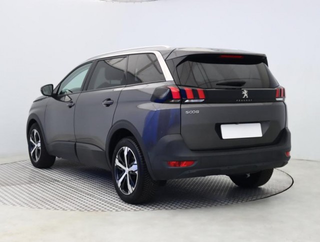 Peugeot 5008  PureTech 130 Active
