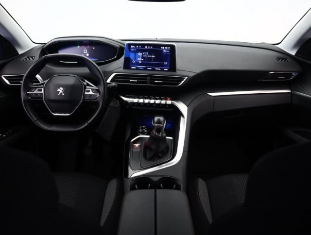 Peugeot 5008  PureTech 130 Active