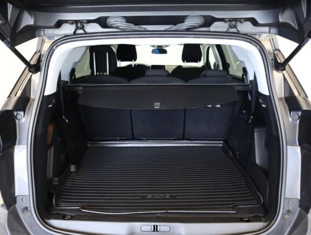 Peugeot 5008  PureTech 130 Active